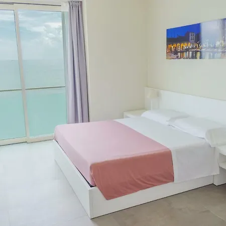 Garda Rooms-2